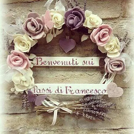 Sui Passi Di Francesco Πανδοχείο *